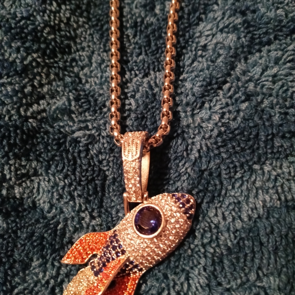40in Necklace w/ Rocket Pendant
